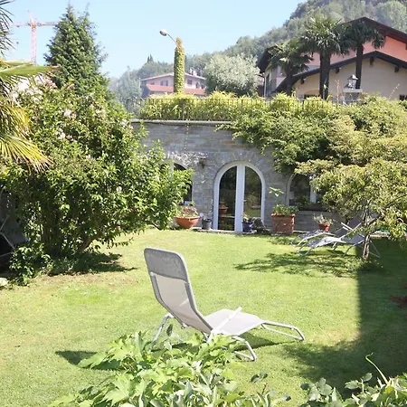 Balcone Fiorito * Menaggio