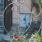 Balcone Fiorito Couette-café 3*