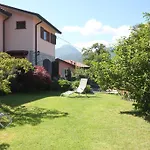 Balcone Fiorito 3* Menaggio