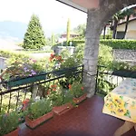 Balcone Fiorito 3* Menaggio