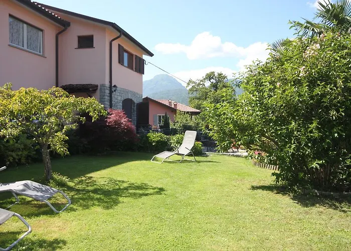 Balcone Fiorito 3* Менаджо