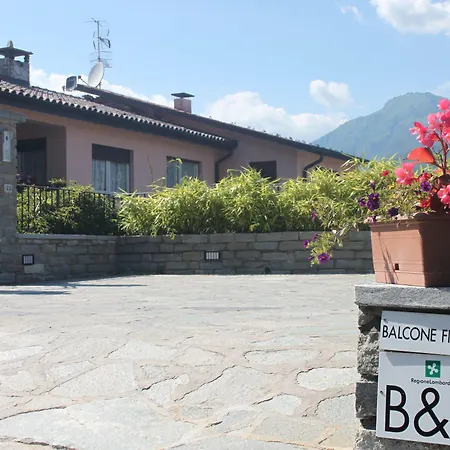 Balcone Fiorito 3* Menaggio